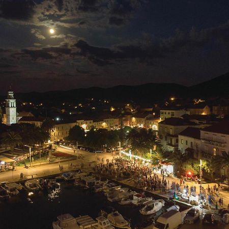 Beautiful Apartment In Vela Luka With Wifi Zewnętrze zdjęcie